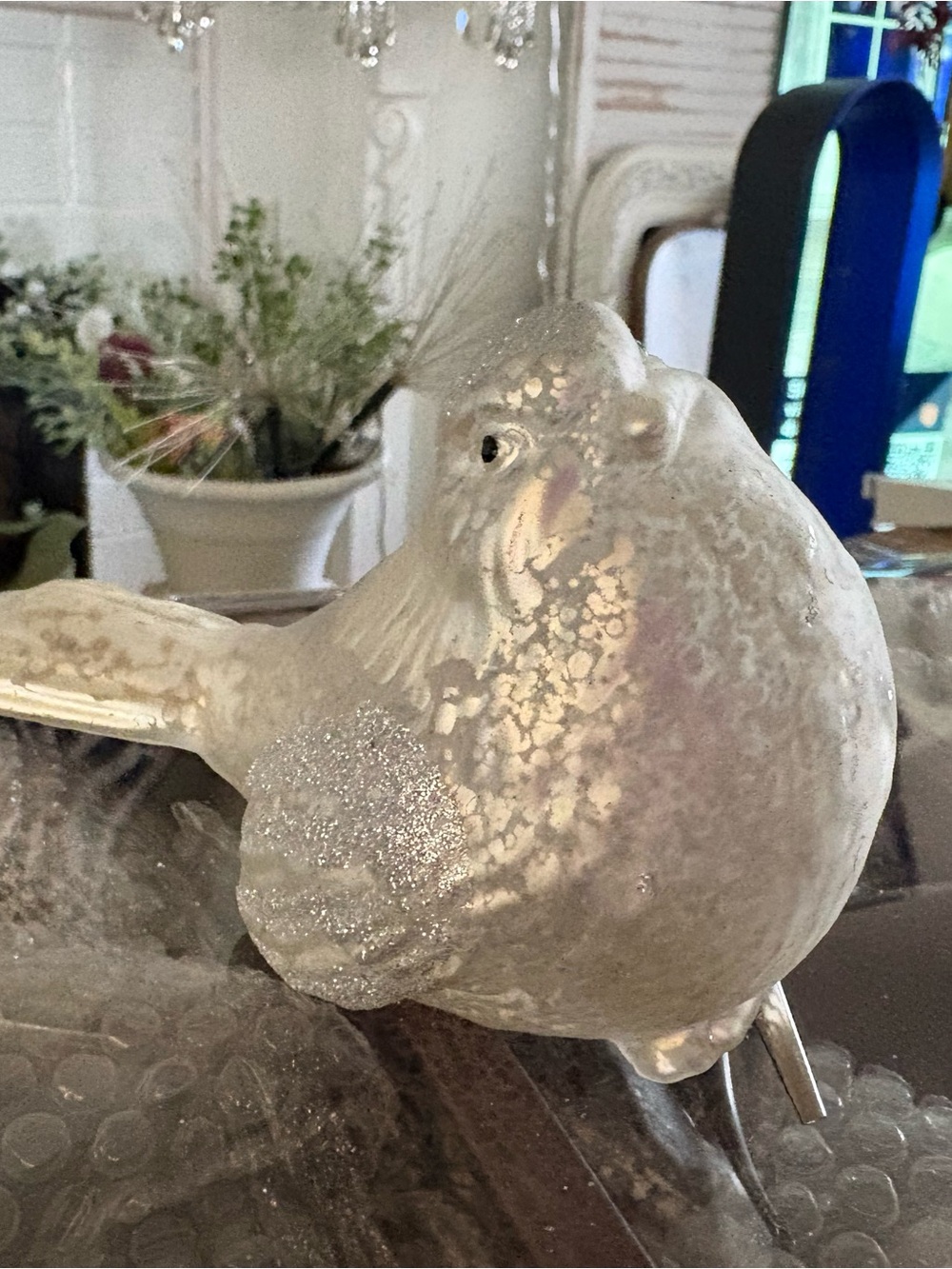Glass DecorativeMercury Glasd  Bird Figurines in Frosted White Set